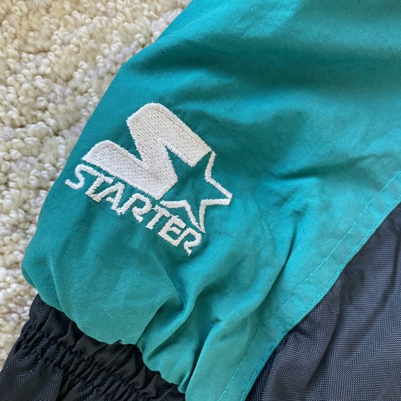 VTG Starter Jacket NFL MIAMI DOLPHINS Puffer Coat w Hood Mens Large Pullover - Picture 8 of 16